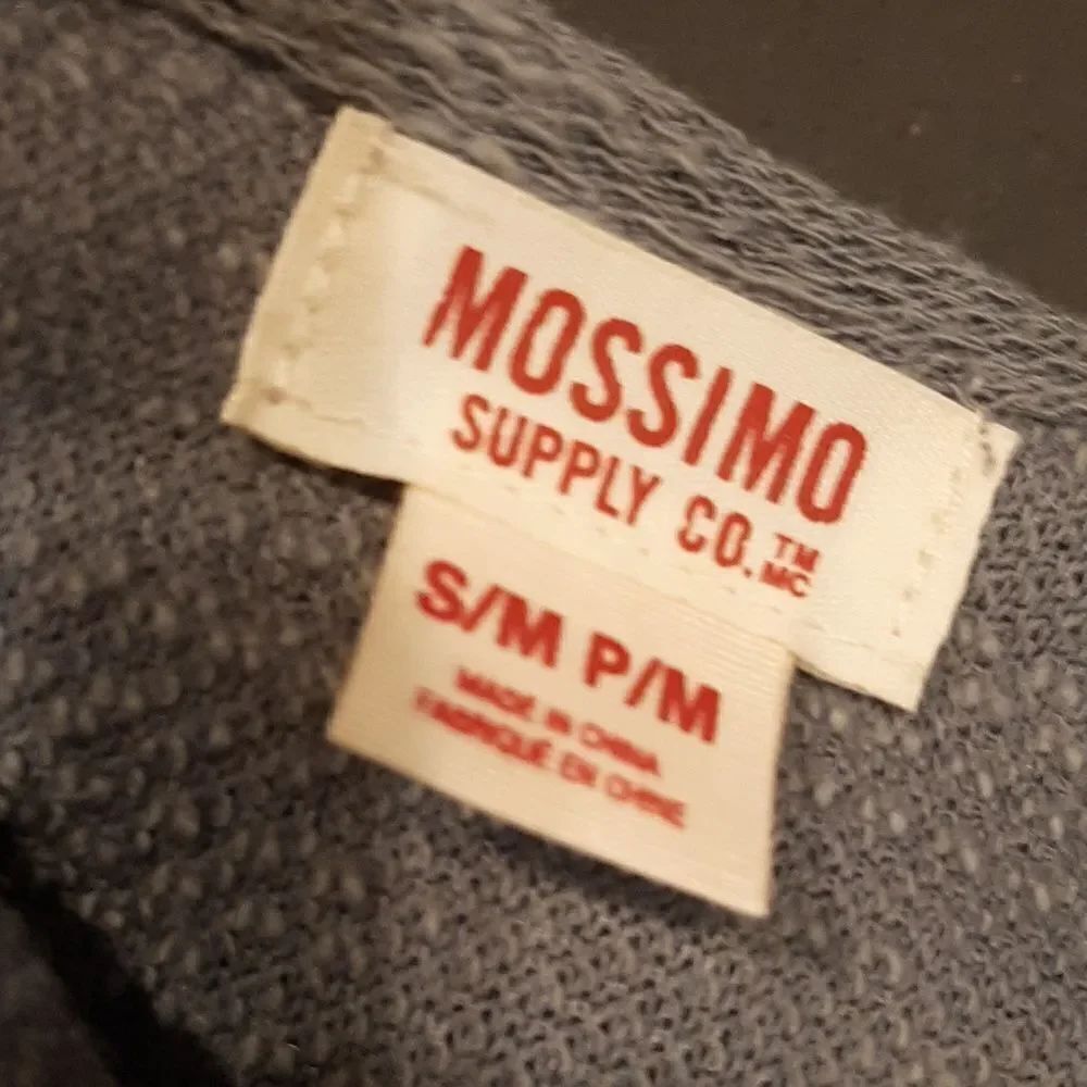 Mossimo Gray Aztec PatternâShrugâSweater - Picture 5 of 10